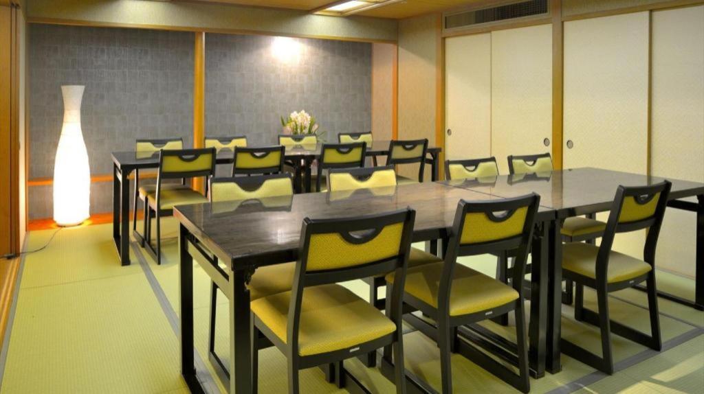 Gensen Yunoyado Sennotani Hotel Minakami Exterior photo